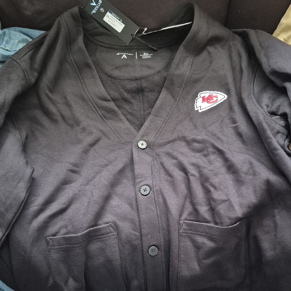 Antigua Black NFL Tag Crewneck Pullover